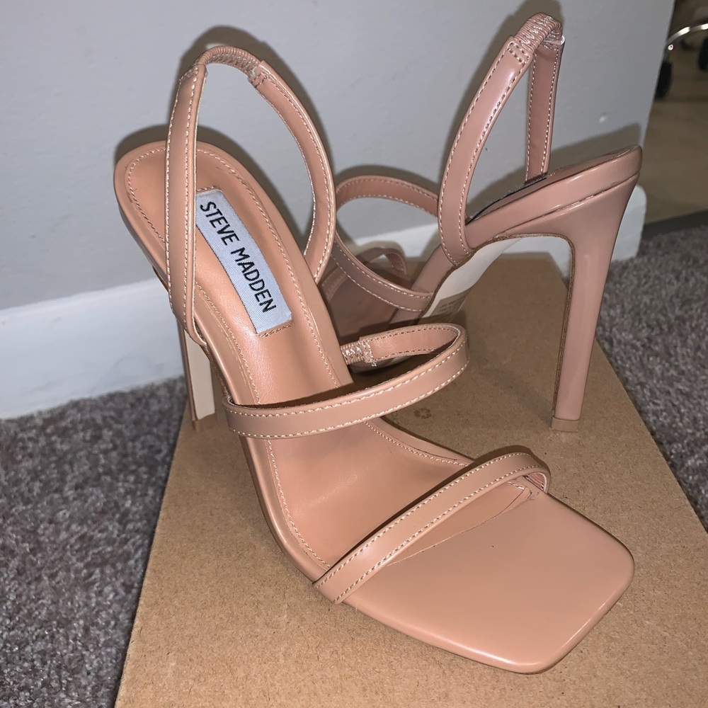Steve Madden Grade Heels
